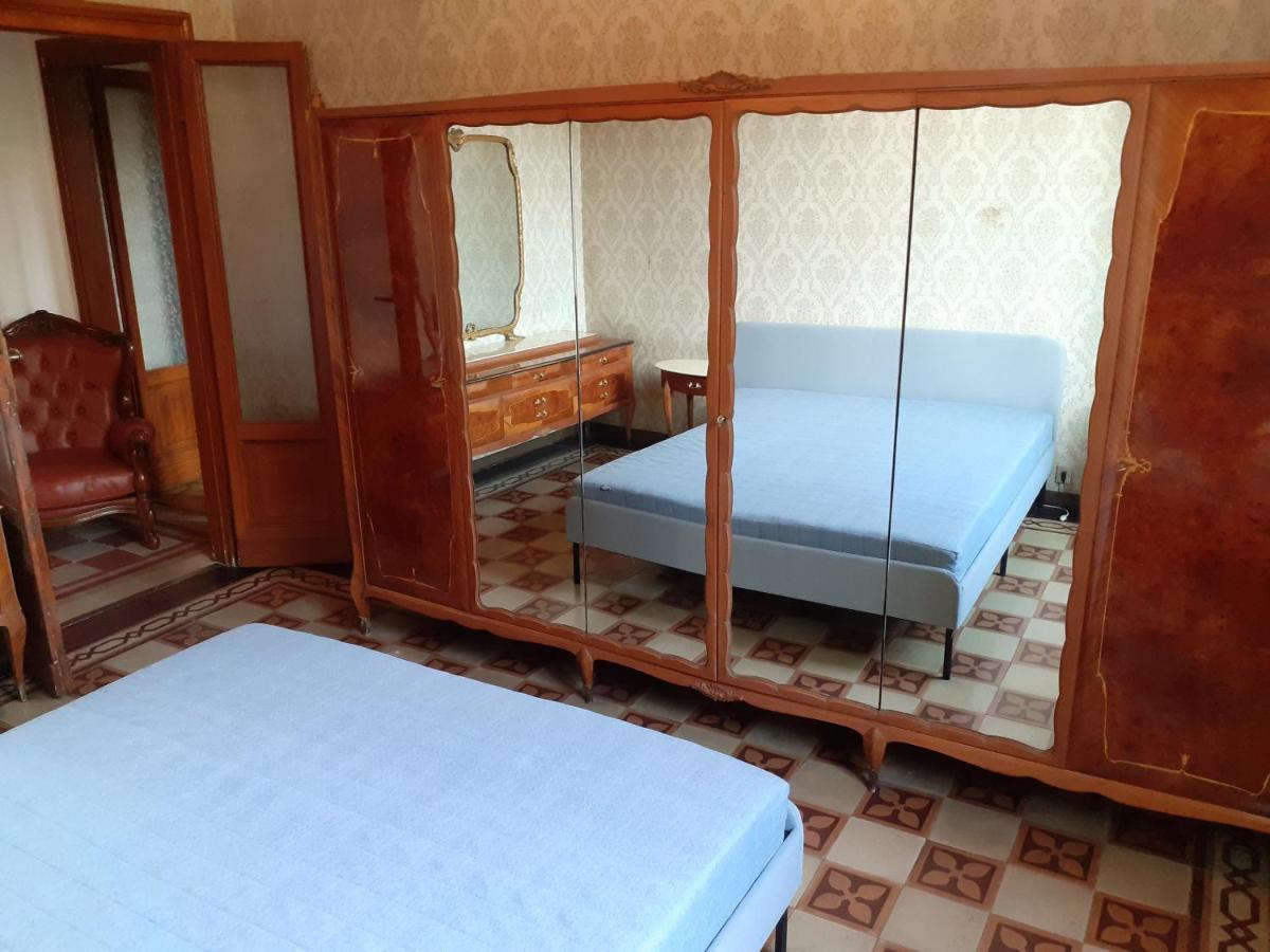 Meneghina House Apartment Милано Екстериор снимка