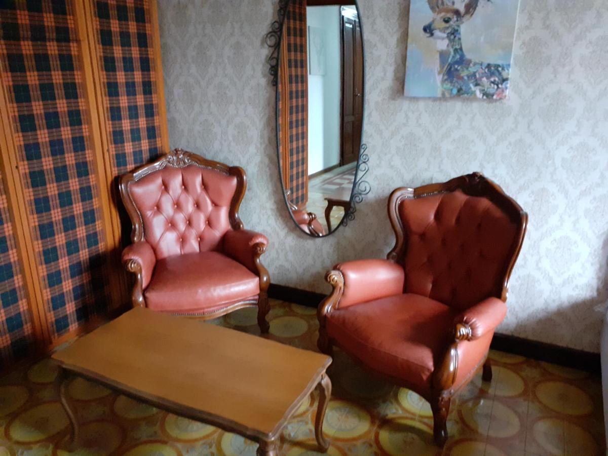 Meneghina House Apartment Милано Екстериор снимка
