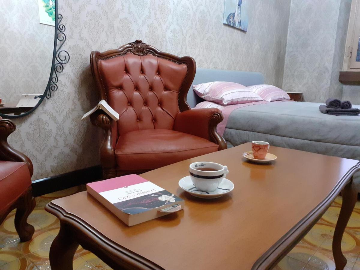 Meneghina House Apartment Милано Екстериор снимка